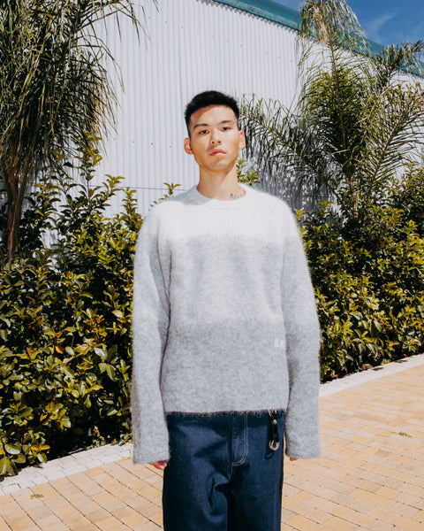 FUZZY GRADIENT SWEATER